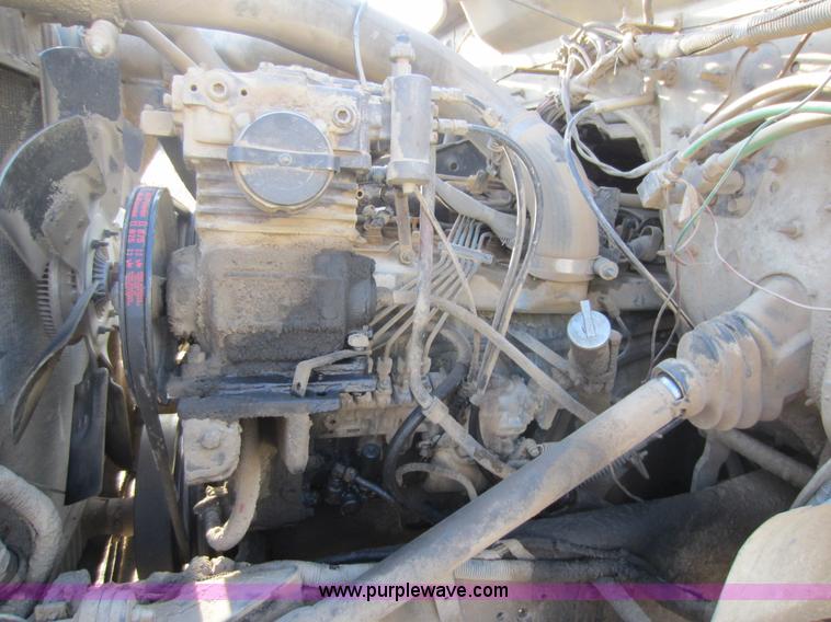 image for item C5346 1992 International 4900 dump truck