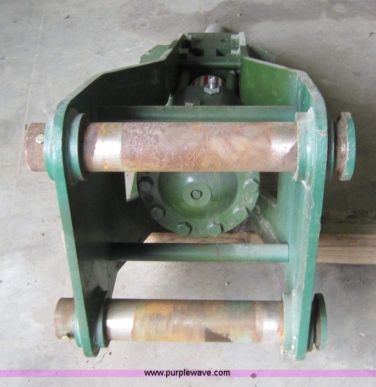 image for item C5349 2010 Dynatec S1B1250 hydraulic impact hammer