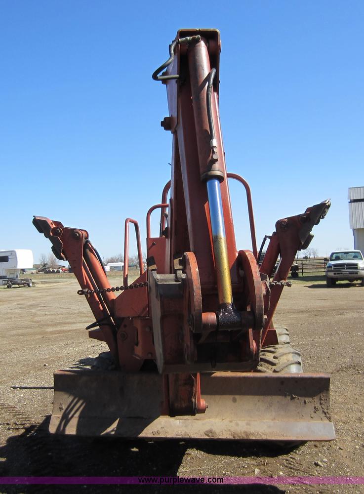 image for item C5356 Ditch Witch 4010 trencher/backhoe