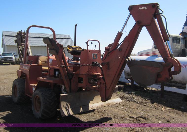 image for item C5356 Ditch Witch 4010 trencher/backhoe