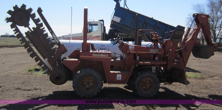 image for item C5356 Ditch Witch 4010 trencher/backhoe