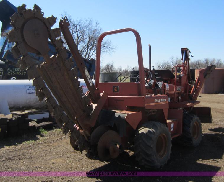 image for item C5356 Ditch Witch 4010 trencher/backhoe
