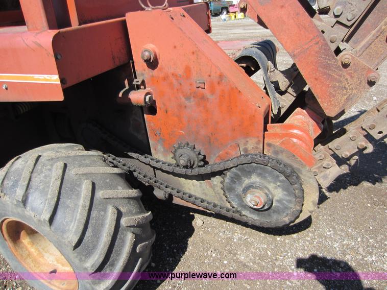 image for item C5356 Ditch Witch 4010 trencher/backhoe