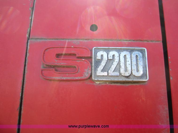 image for item C5357 1984 International F2275 vac truck