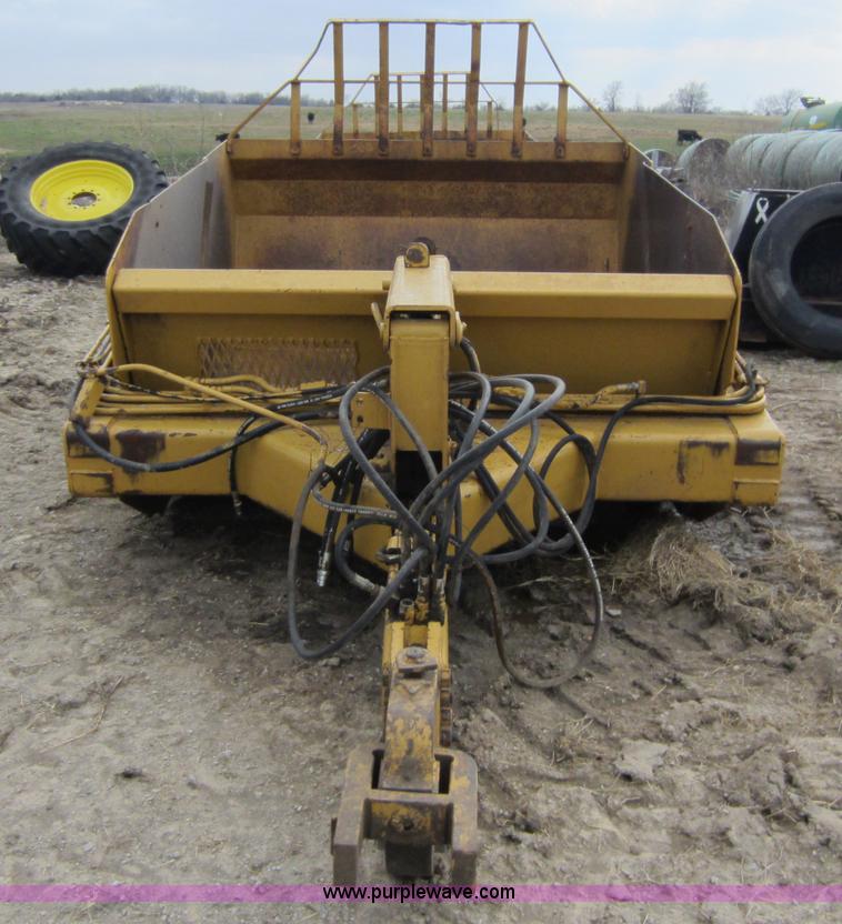 image for item C5359 Reynolds 10C dirt pan