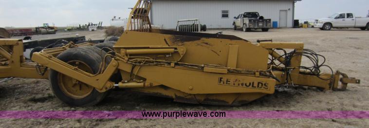 image for item C5359 Reynolds 10C dirt pan