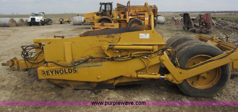 image for item C5359 Reynolds 10C dirt pan