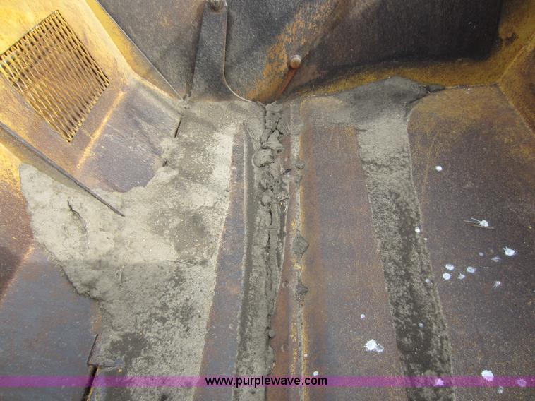 image for item C5359 Reynolds 10C dirt pan