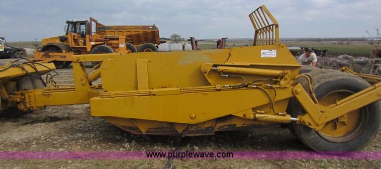 image for item C5360 Reynolds 10C dirt pan