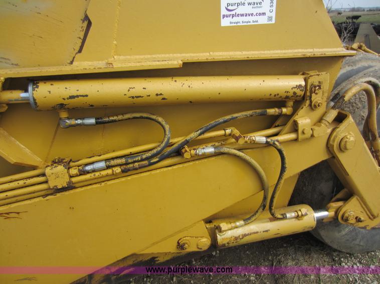 image for item C5360 Reynolds 10C dirt pan