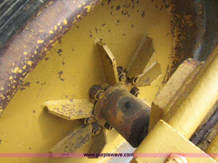 image for item C5360 Reynolds 10C dirt pan