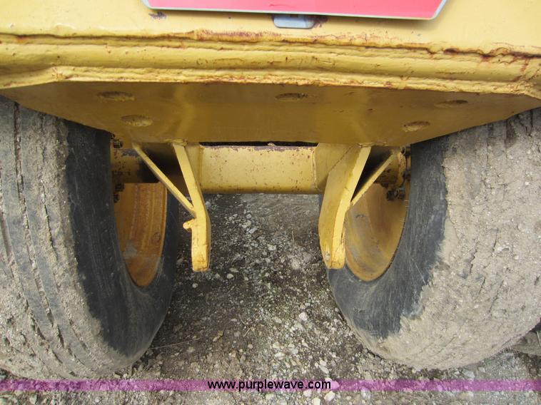 image for item C5360 Reynolds 10C dirt pan