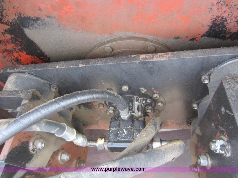 image for item C5362 Case W1102PD vibratory roller