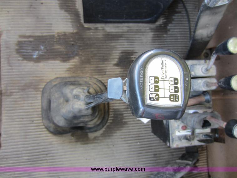 image for item C5365 1993 Ford LT9000 dump truck