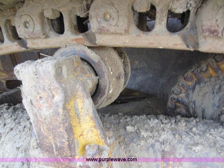 image for item C5367 1970 Caterpillar D7F dozer