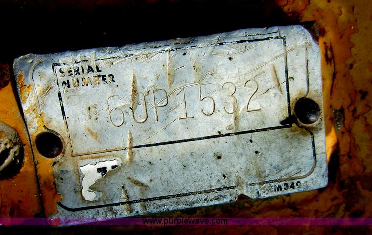 image for item C5367 1970 Caterpillar D7F dozer