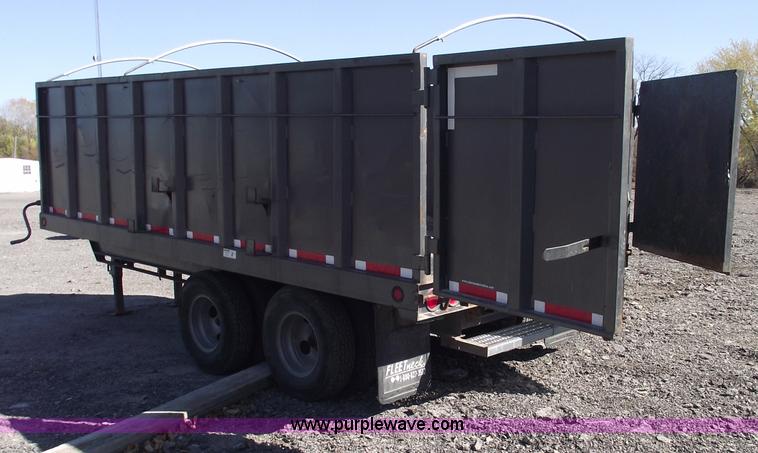 image for item C5713 2004 Fleetneck 16' dump trailer