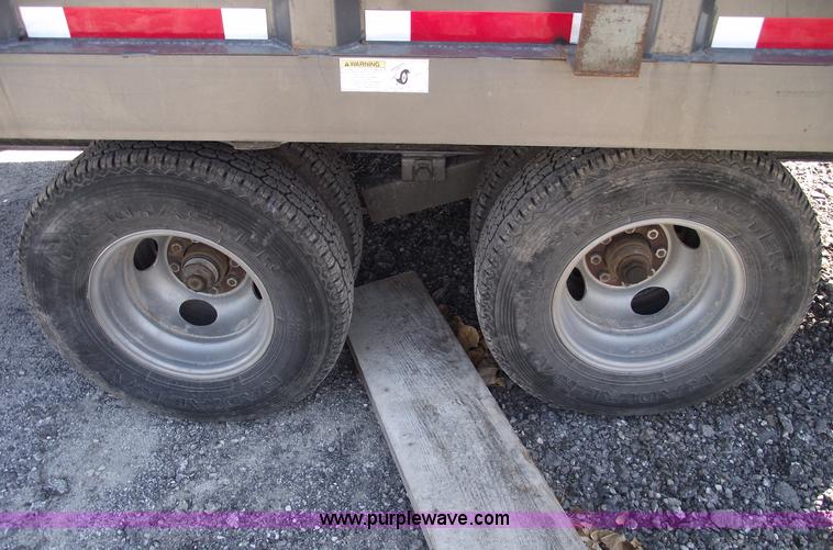 image for item C5713 2004 Fleetneck 16' dump trailer
