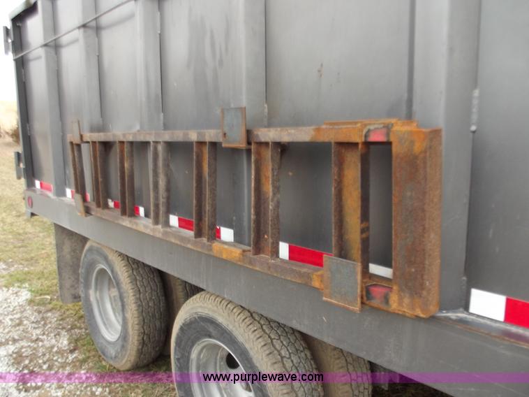 image for item C5713 2004 Fleetneck 16' dump trailer