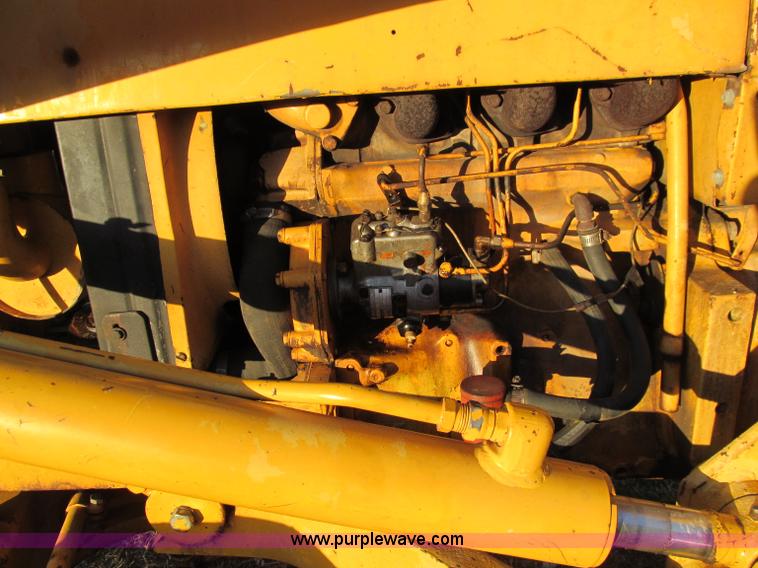 image for item D3063 John Deere 300 tractor