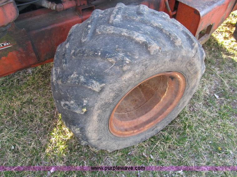 image for item D3064 Ditch Witch R65D trencher