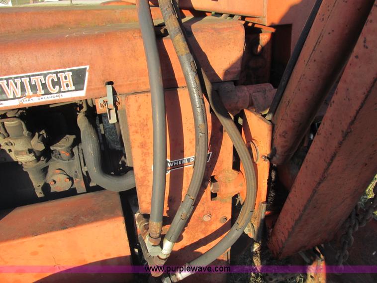 image for item D3064 Ditch Witch R65D trencher