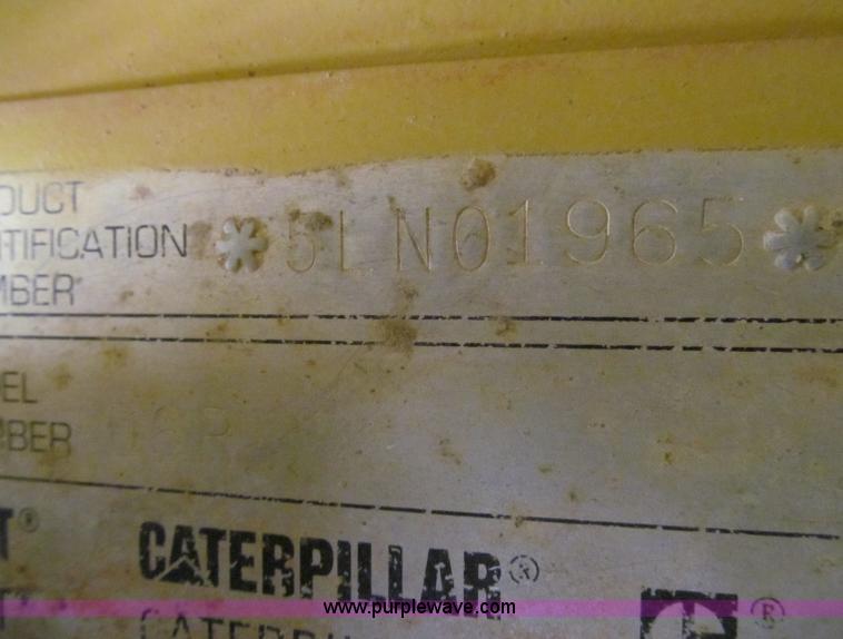 image for item D3102 1999 Caterpillar D6R XL dozer