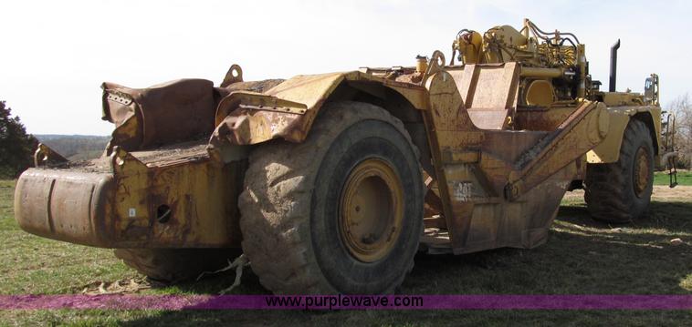 image for item D3104 1994 Caterpillar 621F scraper