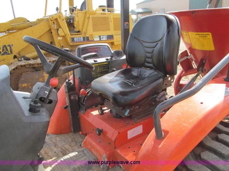 image for item D3106 2005 Kubota L39 MFWD tractor