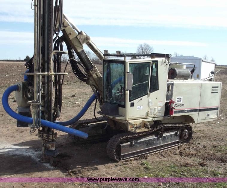 image for item D3501 2004 Atlas Copco ECM585 drilling machine