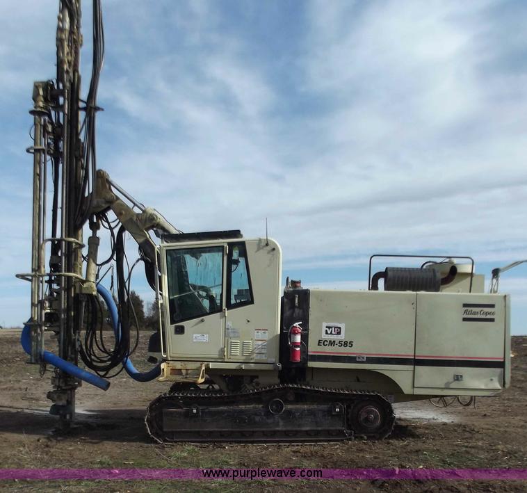 image for item D3501 2004 Atlas Copco ECM585 drilling machine