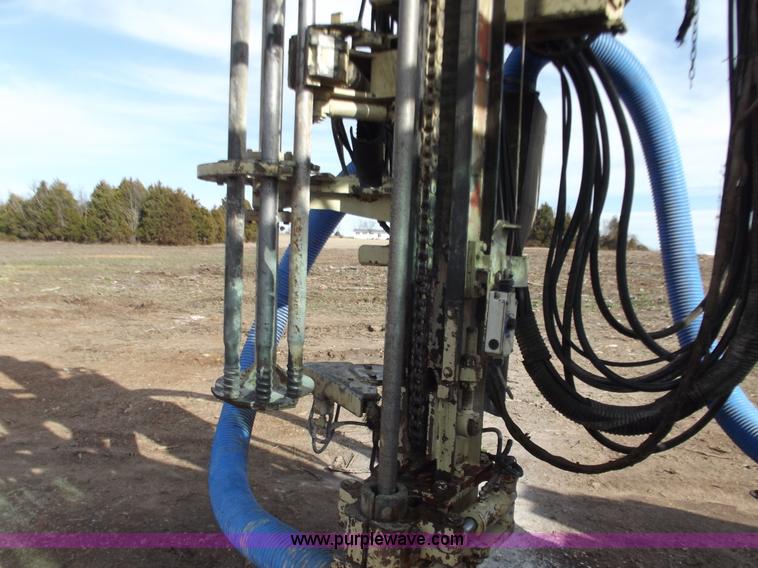 image for item D3501 2004 Atlas Copco ECM585 drilling machine