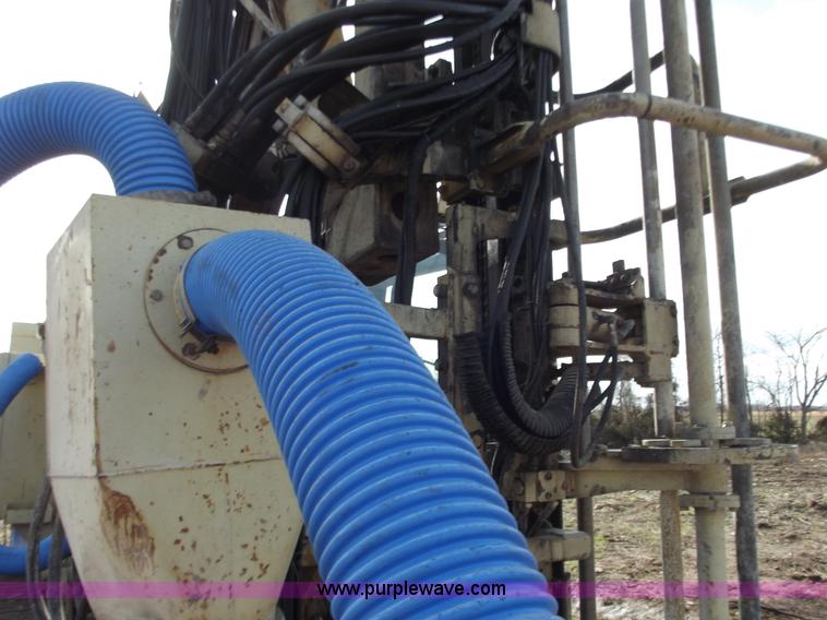 image for item D3501 2004 Atlas Copco ECM585 drilling machine