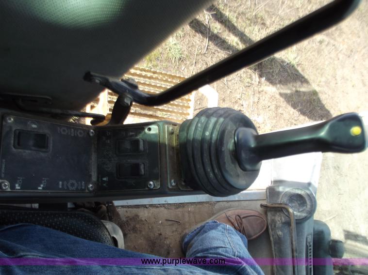 image for item D3501 2004 Atlas Copco ECM585 drilling machine