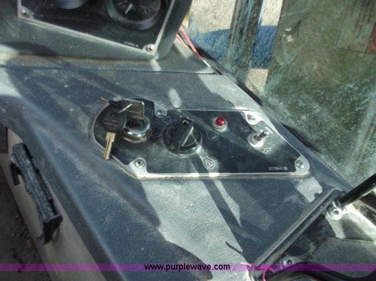 image for item D3501 2004 Atlas Copco ECM585 drilling machine