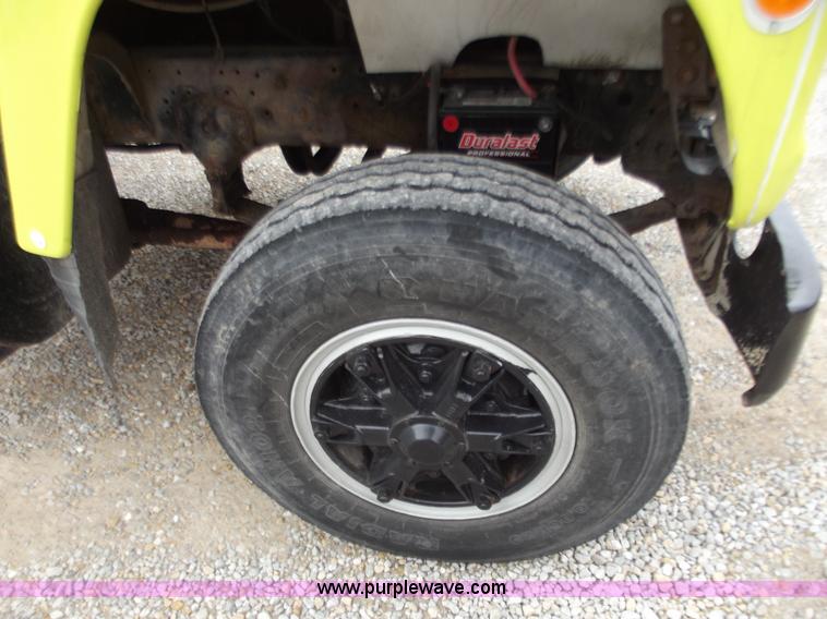 image for item D3504 1979 Ford flatbed truck with crane