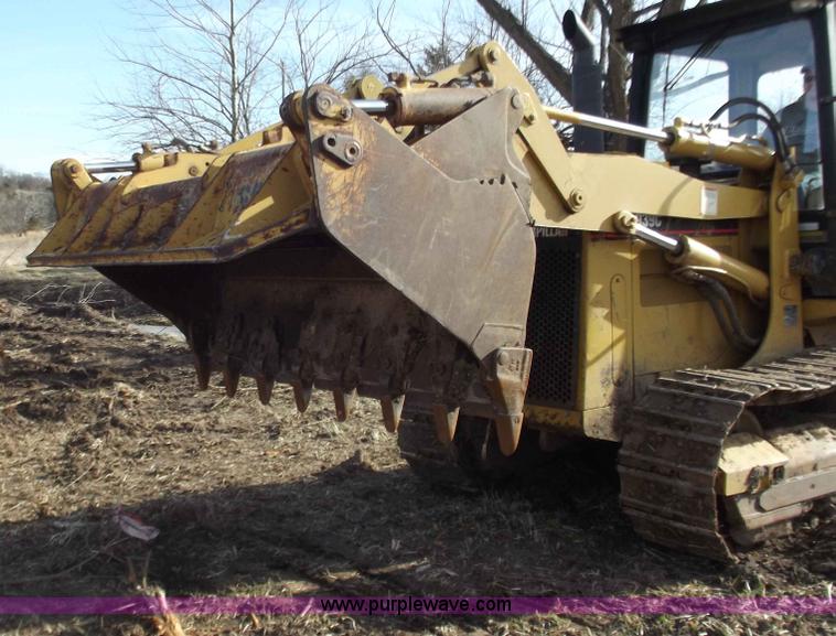 image for item D3507 2002 Caterpillar 939C track loader