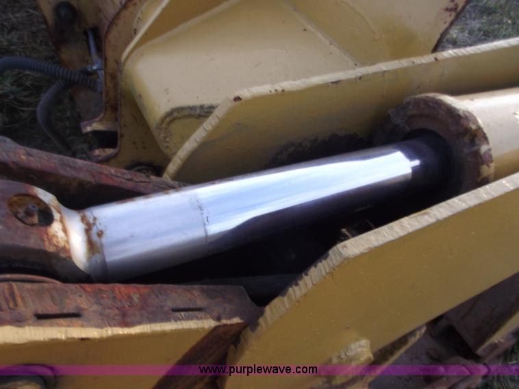 image for item D3510 Caterpillar 82"W grapple bucket