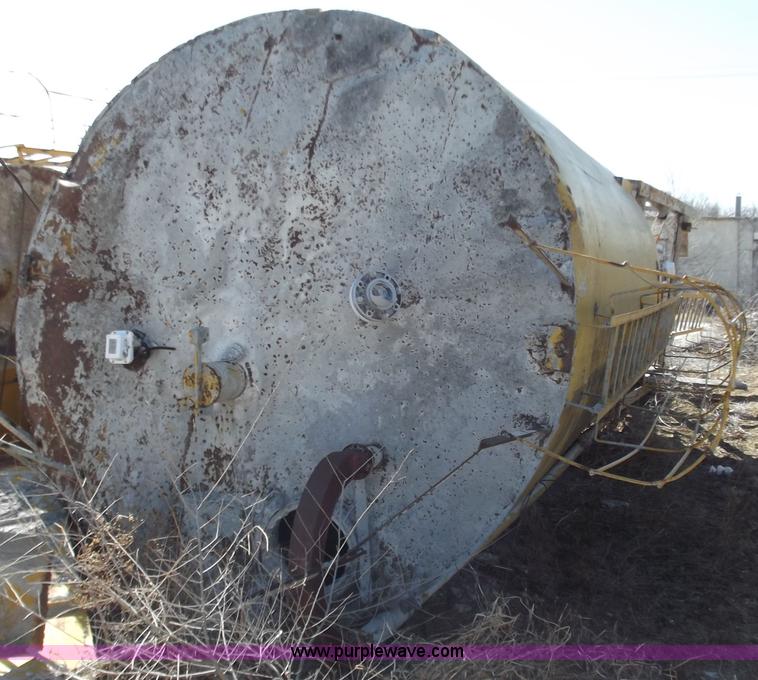 image for item D3541 75 ton cement powder silo