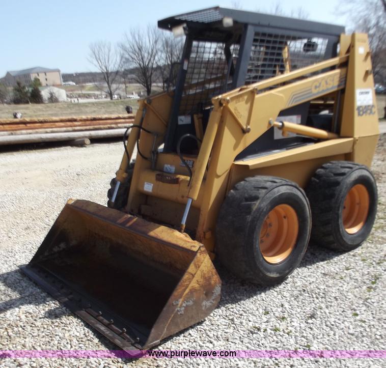 image for item D3615 2000 Case 1845C skid steer