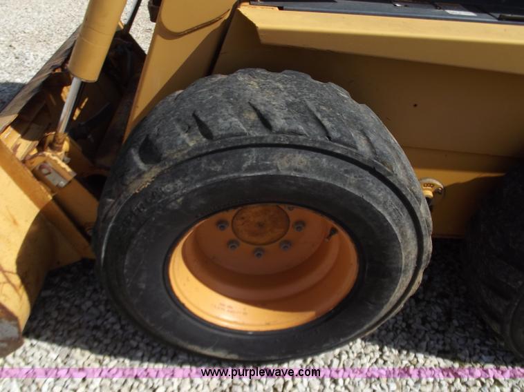 image for item D3615 2000 Case 1845C skid steer