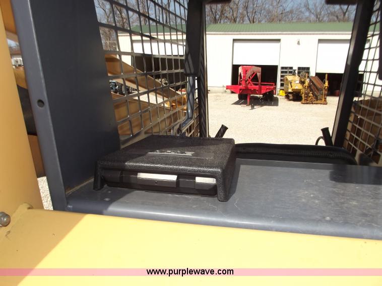 image for item D3615 2000 Case 1845C skid steer