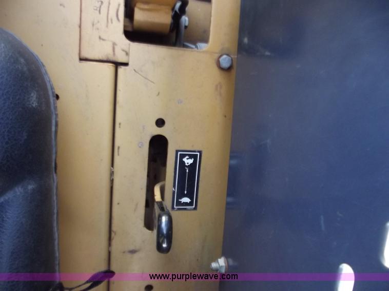 image for item D3615 2000 Case 1845C skid steer