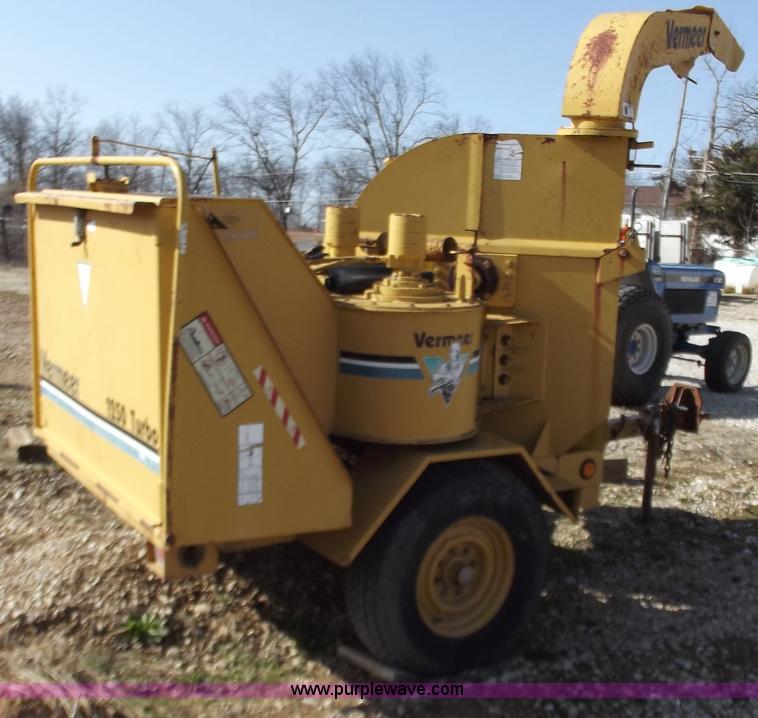 image for item D3616 Vermeer 1250 Turbo wood chipper