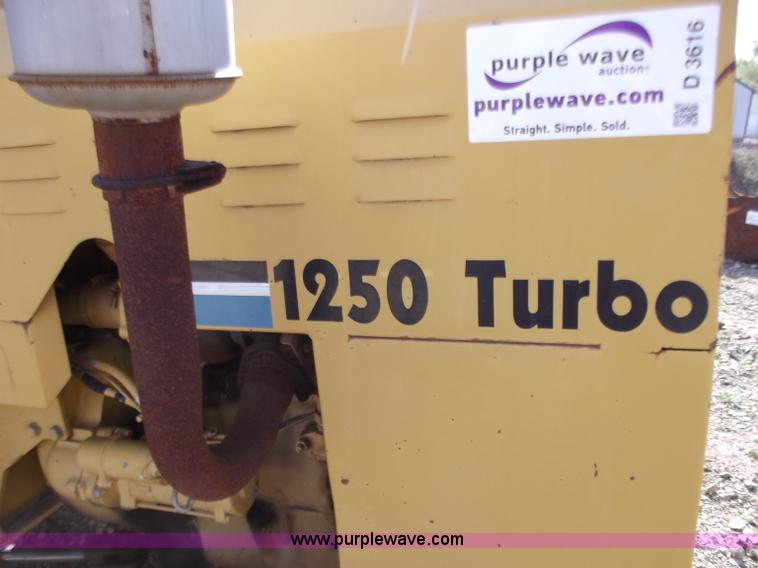 image for item D3616 Vermeer 1250 Turbo wood chipper