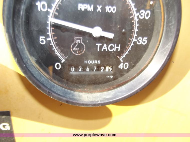 image for item D3636 1999 Vermeer Navigator D24X40A directional drill