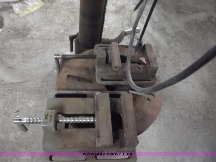 image for item D3676 Rockford drill press