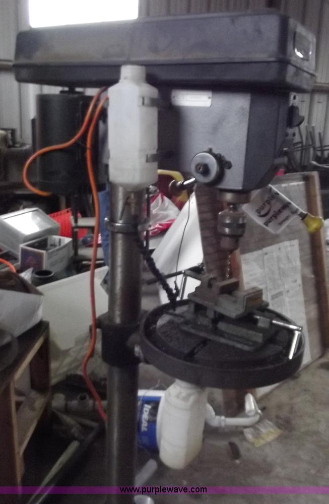 image for item D3677 Central Machinery 16 speed floor drill press