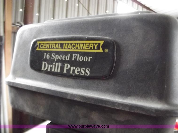 image for item D3677 Central Machinery 16 speed floor drill press