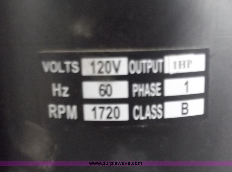 image for item D3677 Central Machinery 16 speed floor drill press